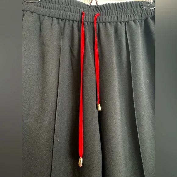 Black Athleisure Stripe Pant Set | Sporty Chic Outfit | US L - Picture 13 of 14